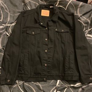 Levi’s Trucker Jacket
